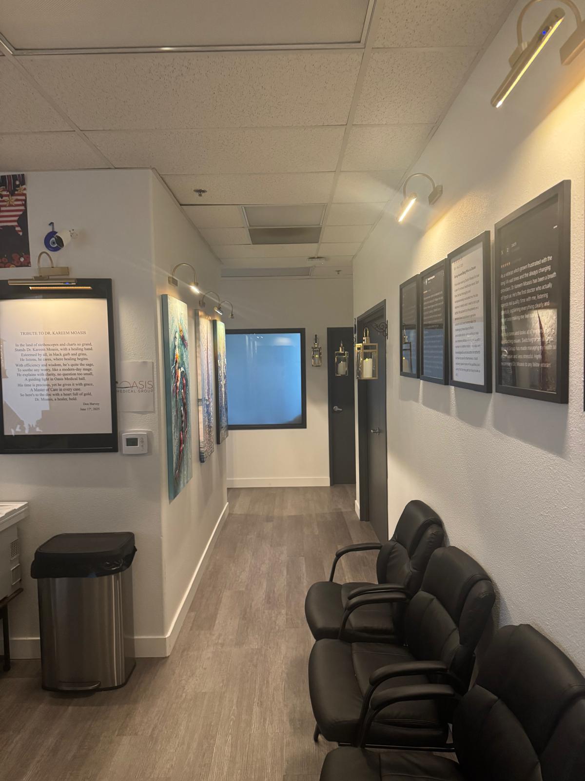 Oasis Medical Group clinic in Vista, CA — facility photo 32 of 34