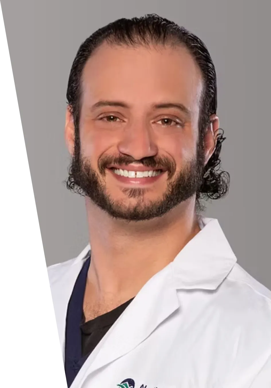 Portrait of Dr. Kareem Moasis, MD, Internal Medicine physician at Oasis Medical Group in Vista, CA
